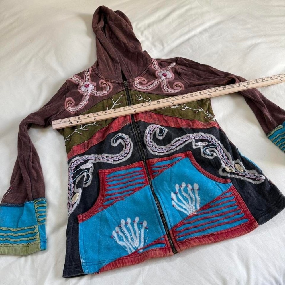 Boho rising international multicolor‎ patchwork hoodie size large - Picture 3 of 4